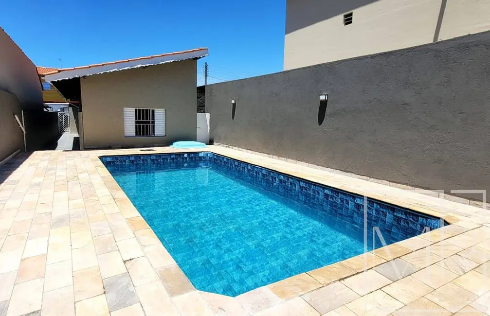 Casa com 2 quartos à venda, 185m2 em Atibaia Jardim, Atibaia - SP - imagem 3 Foto 3 de Casa com 2 quartos à venda, 185m2 em Atibaia Jardim, Atibaia - SP
