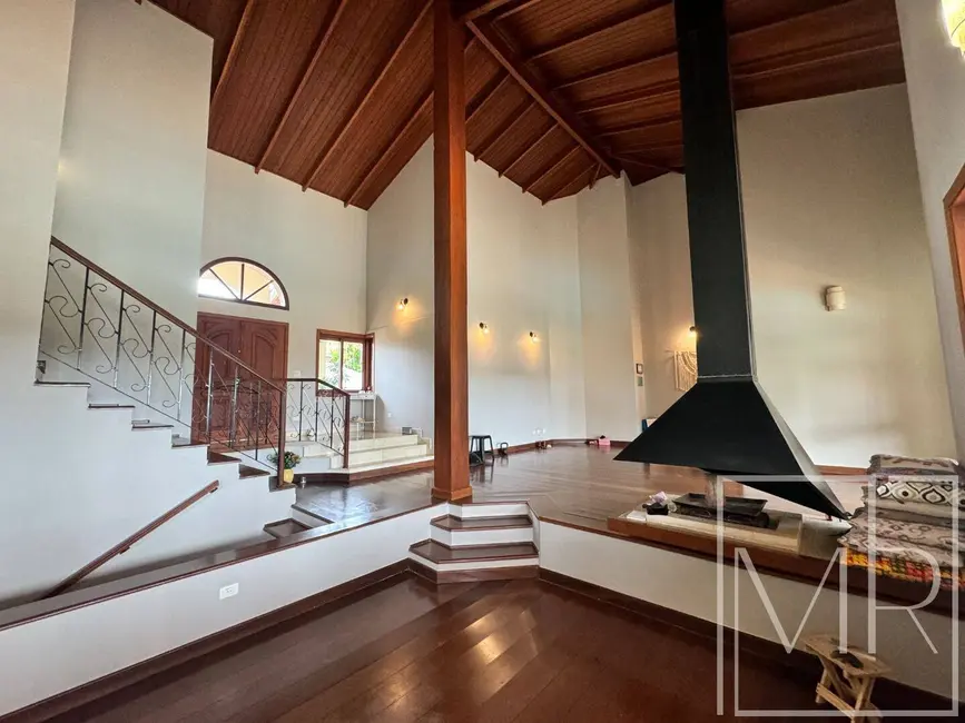 Casa com 4 quartos à venda, 1512m2 em Vila Esperia ou Giglio, Atibaia - SP - imagem 1 Foto 1 de Casa com 4 quartos à venda, 1512m2 em Vila Esperia ou Giglio, Atibaia - SP