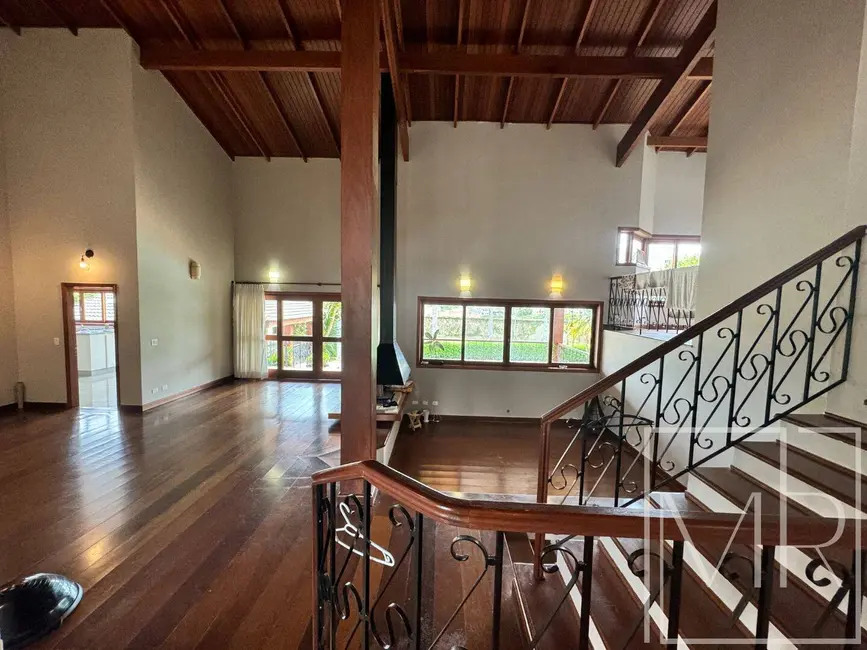 Casa com 4 quartos à venda, 1512m2 em Vila Esperia ou Giglio, Atibaia - SP - imagem 2 Foto 2 de Casa com 4 quartos à venda, 1512m2 em Vila Esperia ou Giglio, Atibaia - SP