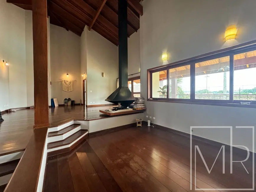 Casa com 4 quartos à venda, 1512m2 em Vila Esperia ou Giglio, Atibaia - SP - imagem 9 Foto 9 de Casa com 4 quartos à venda, 1512m2 em Vila Esperia ou Giglio, Atibaia - SP