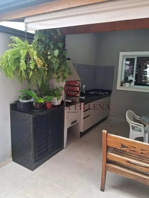 Sobrado com 3 quartos à venda, 150m2 em Parque Jambeiro, Campinas - SP - imagem 7 Foto 7 de Sobrado com 3 quartos à venda, 150m2 em Parque Jambeiro, Campinas - SP