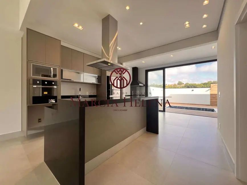 Casa de Condomínio com 3 quartos à venda, 175m2 em Valinhos - SP - imagem 4 Foto 4 de Casa de Condomínio com 3 quartos à venda, 175m2 em Valinhos - SP