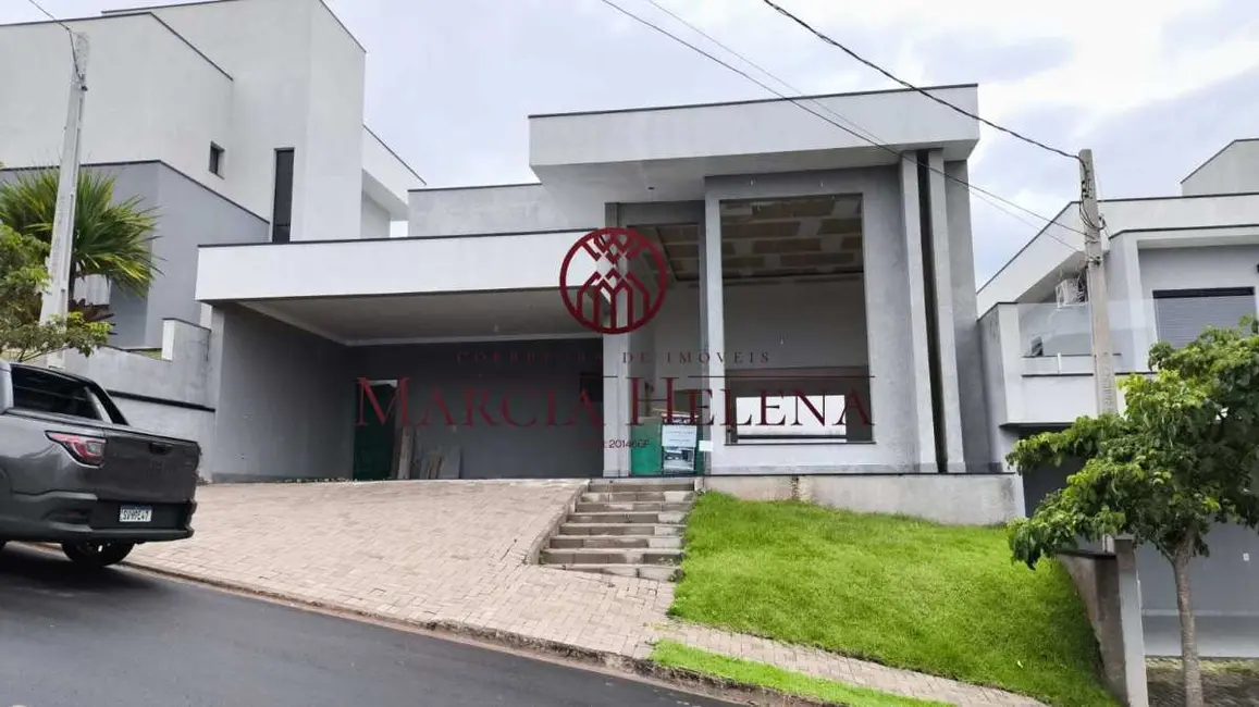 Casa de Condomínio com 3 quartos à venda, 190m2 em Residencial Vivenda das Pitangueiras, Valinhos - SP - imagem 1 Foto 1 de Casa de Condomínio com 3 quartos à venda, 190m2 em Residencial Vivenda das Pitangueiras, Valinhos - SP