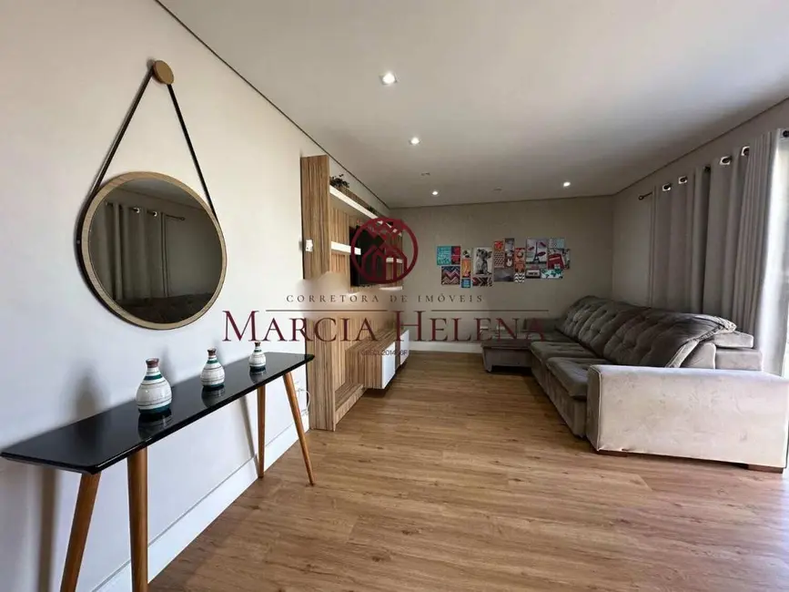 Casa de Condomínio com 3 quartos à venda, 237m2 em Loteamento Residencial Santa Gertrudes, Valinhos - SP - imagem 3 Foto 3 de Casa de Condomínio com 3 quartos à venda, 237m2 em Loteamento Residencial Santa Gertrudes, Valinhos - SP