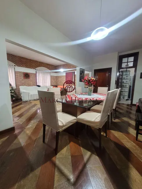 Casa com 4 quartos à venda, 242m2 em Vila Mimosa, Campinas - SP - imagem 3 Foto 3 de Casa com 4 quartos à venda, 242m2 em Vila Mimosa, Campinas - SP