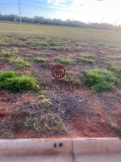 Foto 3 de Terreno / Lote à venda, 200m2 em Jardim Flamboyant, Paulinia - SP