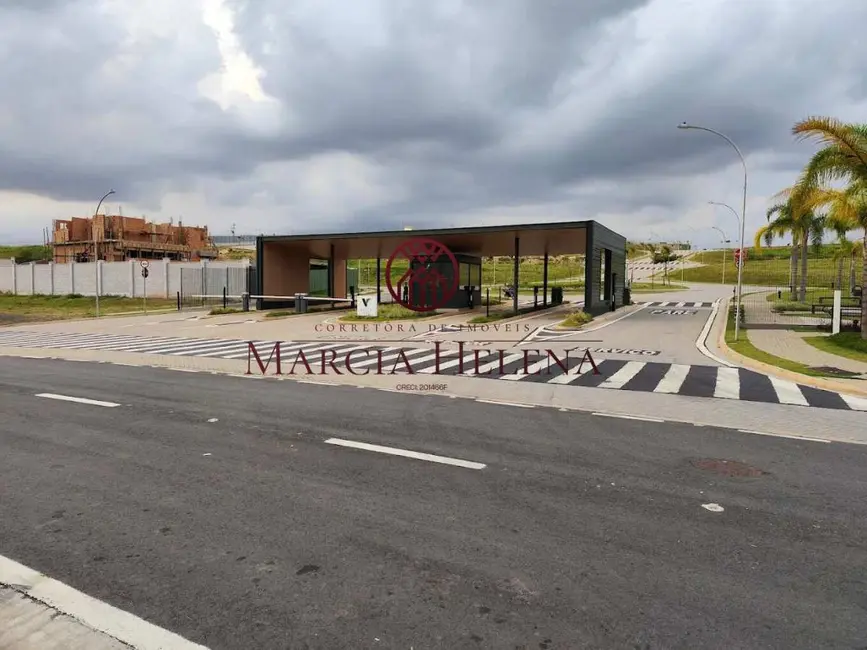 Foto 1 de Terreno / Lote à venda, 361m2 em Campinas - SP