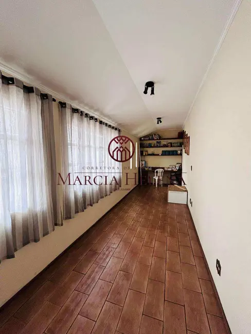 Casa com 4 quartos à venda, 340m2 em Jardim Paranapanema, Campinas - SP - imagem 7 Foto 7 de Casa com 4 quartos à venda, 340m2 em Jardim Paranapanema, Campinas - SP