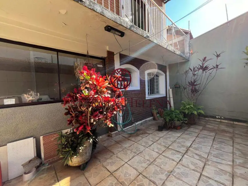 Casa com 3 quartos à venda, 225m2 em Jardim do Trevo, Campinas - SP - imagem 2 Foto 2 de Casa com 3 quartos à venda, 225m2 em Jardim do Trevo, Campinas - SP