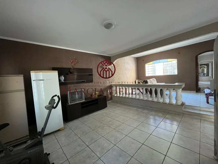 Casa com 3 quartos à venda, 225m2 em Jardim do Trevo, Campinas - SP - imagem 8 Foto 8 de Casa com 3 quartos à venda, 225m2 em Jardim do Trevo, Campinas - SP