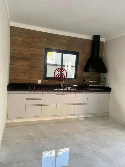 Casa de Condomínio com 4 quartos à venda, 244m2 em Pinheiro, Valinhos - SP - imagem 3 Foto 3 de Casa de Condomínio com 4 quartos à venda, 244m2 em Pinheiro, Valinhos - SP