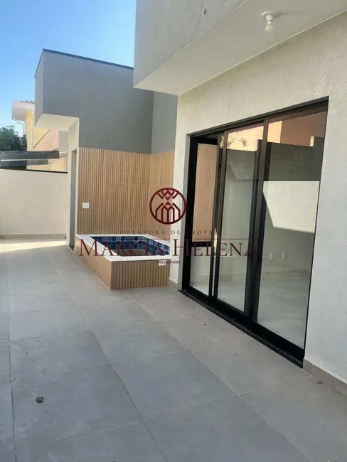Casa de Condomínio com 4 quartos à venda, 244m2 em Pinheiro, Valinhos - SP - imagem 4 Foto 4 de Casa de Condomínio com 4 quartos à venda, 244m2 em Pinheiro, Valinhos - SP