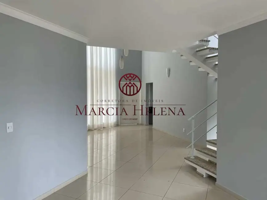 Casa de Condomínio com 3 quartos à venda, 275m2 em Jardim Recanto, Valinhos - SP - imagem 3 Foto 3 de Casa de Condomínio com 3 quartos à venda, 275m2 em Jardim Recanto, Valinhos - SP