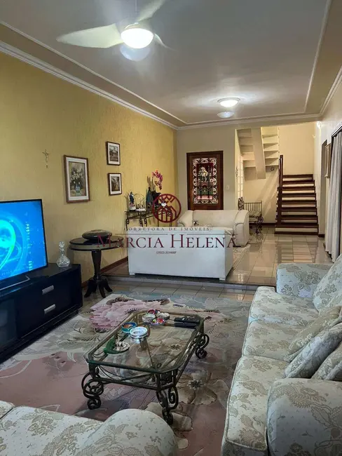 Foto 3 de Casa de Condomínio com 3 quartos à venda, 253m2 em Roncáglia, Valinhos - SP