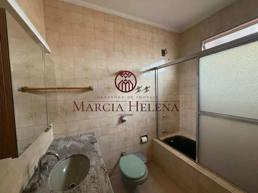 Foto 9 de Casa com 2 quartos à venda, 217m2 em Vila Manoel Ferreira, Campinas - SP