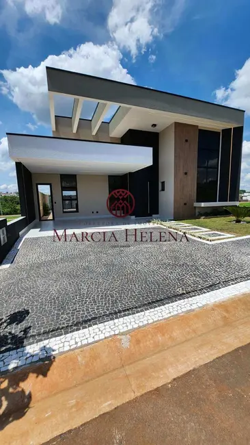 Casa de Condomínio com 3 quartos à venda, 185m2 em Boa Esperança, Paulinia - SP - imagem 3 Foto 3 de Casa de Condomínio com 3 quartos à venda, 185m2 em Boa Esperança, Paulinia - SP