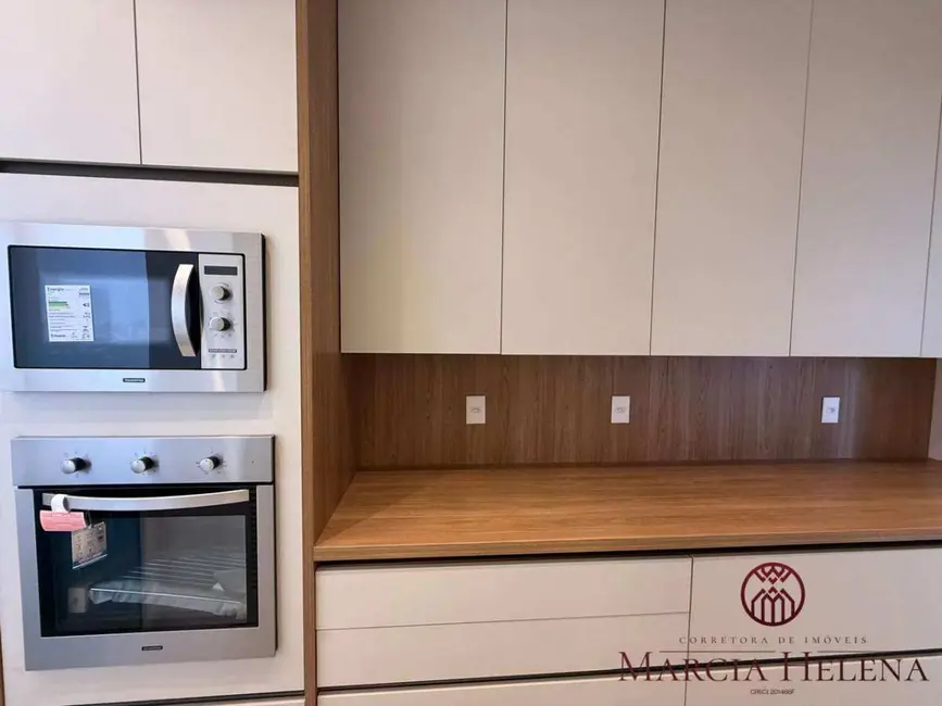 Foto 9 de Apartamento com 4 quartos à venda, 243m2 em Jardim das Paineiras, Campinas - SP