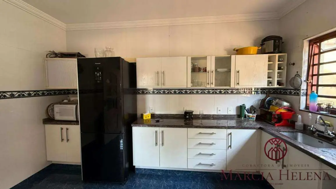 Foto 4 de Casa com 3 quartos à venda, 370m2 em Paulinia - SP