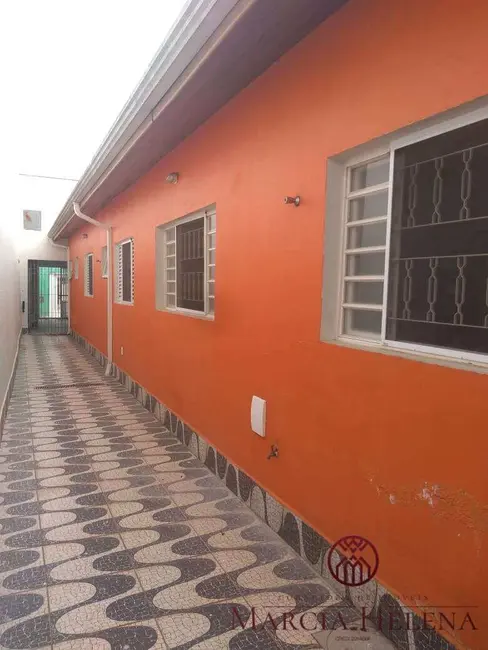 Casa com 5 quartos à venda, 320m2 em Vila Aeroporto, Campinas - SP - imagem 1 Foto 1 de Casa com 5 quartos à venda, 320m2 em Vila Aeroporto, Campinas - SP