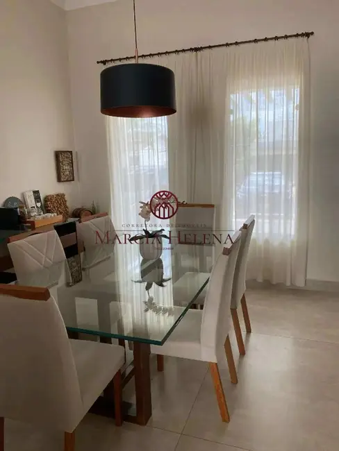 Casa de Condomínio com 3 quartos à venda, 200m2 em Cascata, Paulinia - SP - imagem 3 Foto 3 de Casa de Condomínio com 3 quartos à venda, 200m2 em Cascata, Paulinia - SP