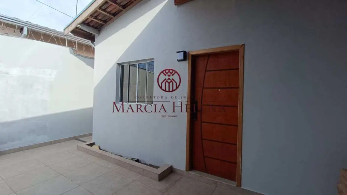 Casa com 4 quartos à venda, 164m2 em Jardim García, Campinas - SP - imagem 4 Foto 4 de Casa com 4 quartos à venda, 164m2 em Jardim García, Campinas - SP