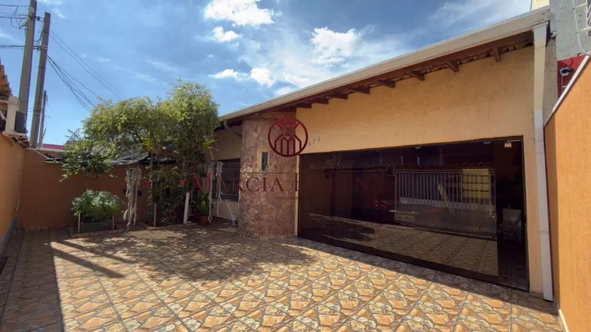Casa com 3 quartos à venda, 244m2 em Jardim Paulicéia, Campinas - SP - imagem 1 Foto 1 de Casa com 3 quartos à venda, 244m2 em Jardim Paulicéia, Campinas - SP