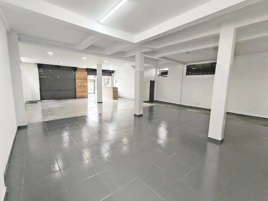 Foto 10 de Loja para alugar, 110m2 em Novo Mundo, Curitiba - PR