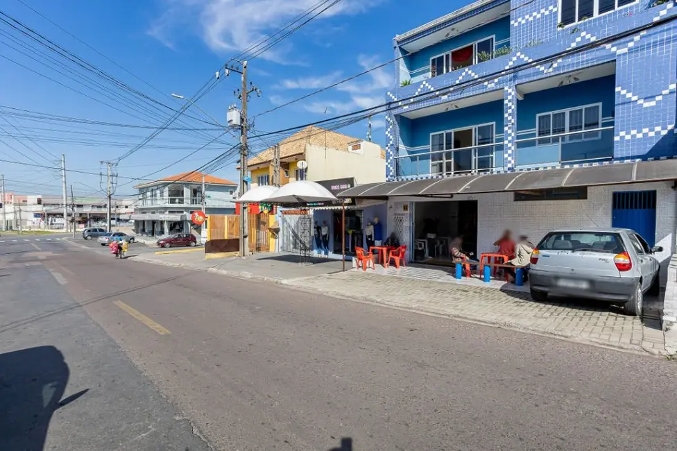 Foto 2 de Sobrado com 3 quartos à venda, 280m2 em Sítio Cercado, Curitiba - PR