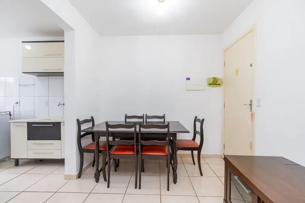 Foto 2 de Apartamento com 2 quartos à venda, 44m2 em Santa Cândida, Curitiba - PR