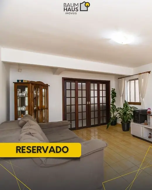 Foto 1 de Sobrado com 3 quartos à venda, 170m2 em Alto Boqueirão, Curitiba - PR