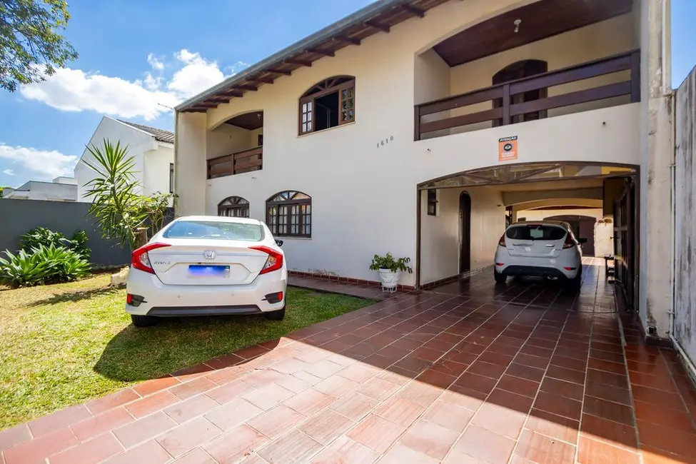 Foto 2 de Sobrado com 3 quartos à venda, 250m2 em Aristocrata, Sao Jose Dos Pinhais - PR