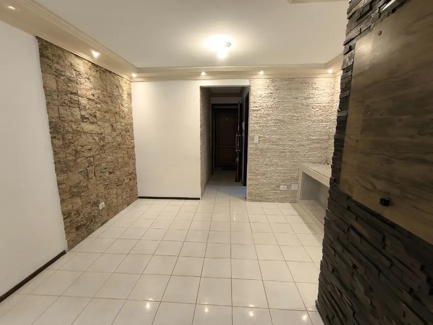 Foto 7 de Apartamento com 3 quartos para alugar, 58m2 em Sítio Cercado, Curitiba - PR