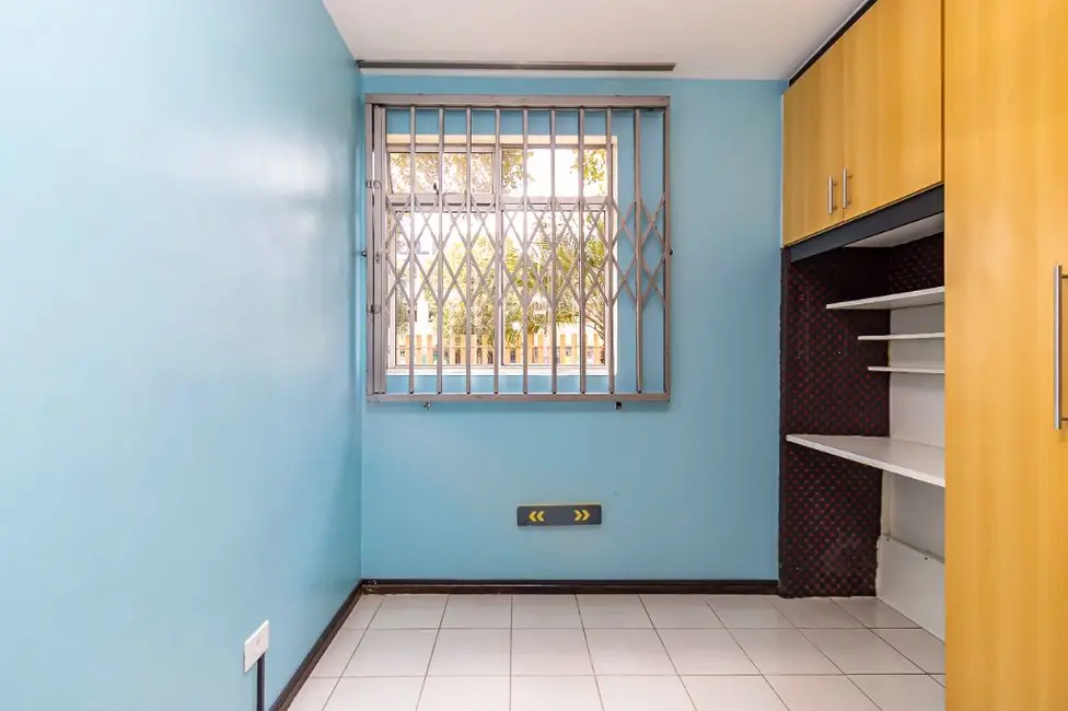 Foto 28 de Apartamento com 3 quartos para alugar, 58m2 em Sítio Cercado, Curitiba - PR