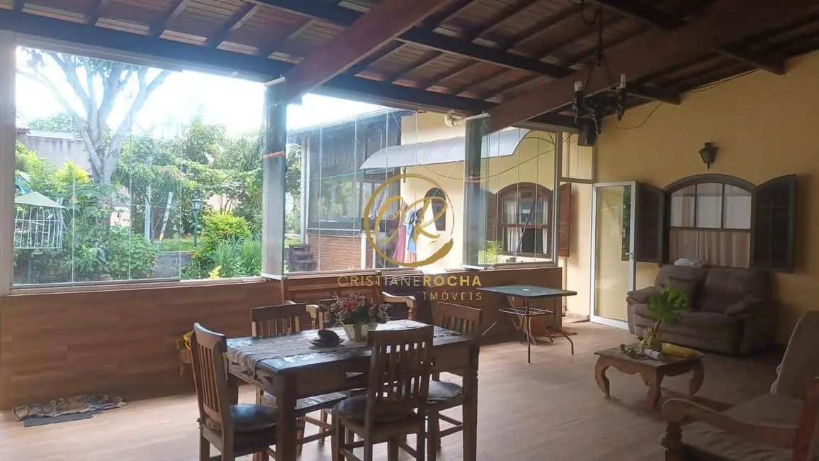 Foto 3 de Casa com 2 quartos à venda, 480m2 em Jardim dos Pinheiros, Atibaia - SP
