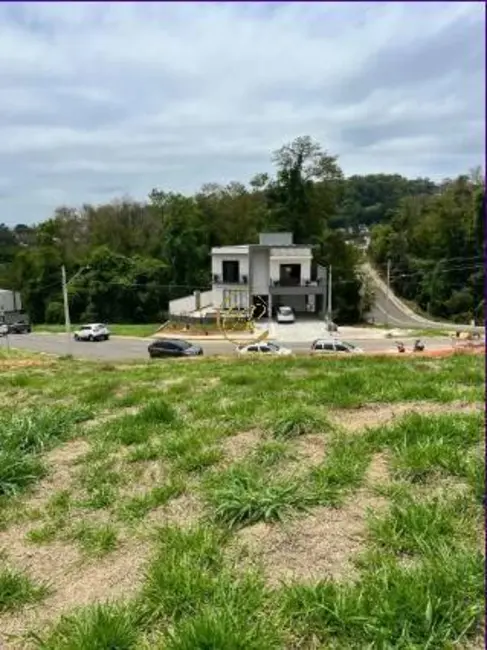Foto 1 de Terreno / Lote à venda, 402m2 em São Paulo - SP