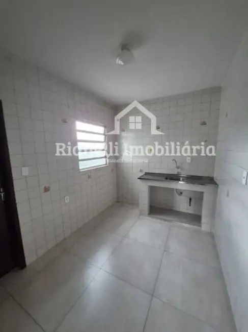 Foto 9 de Apartamento com 2 quartos para alugar, 46m2 em Rio De Janeiro - RJ