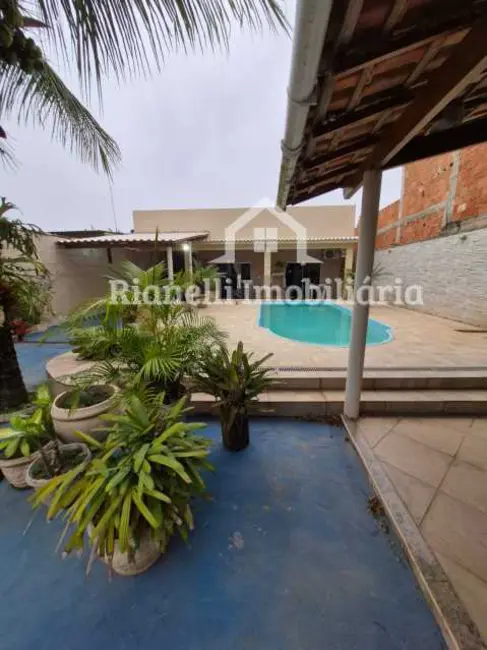 Casa com 3 quartos à venda, 360m2 em Rio De Janeiro - RJ - imagem 2 Foto 2 de Casa com 3 quartos à venda, 360m2 em Rio De Janeiro - RJ