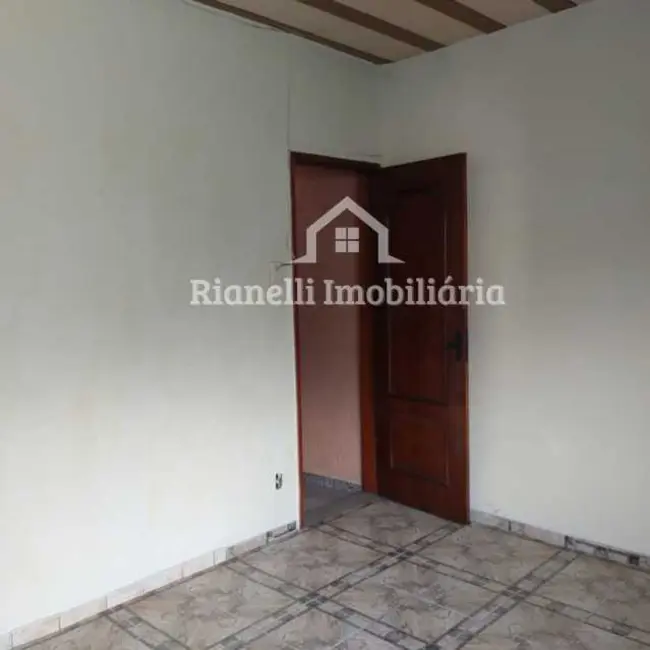 Casa com 5 quartos à venda, 345m2 em Rio De Janeiro - RJ - imagem 4 Foto 4 de Casa com 5 quartos à venda, 345m2 em Rio De Janeiro - RJ