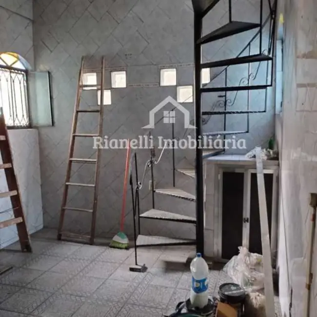 Casa com 5 quartos à venda, 345m2 em Rio De Janeiro - RJ - imagem 7 Foto 7 de Casa com 5 quartos à venda, 345m2 em Rio De Janeiro - RJ