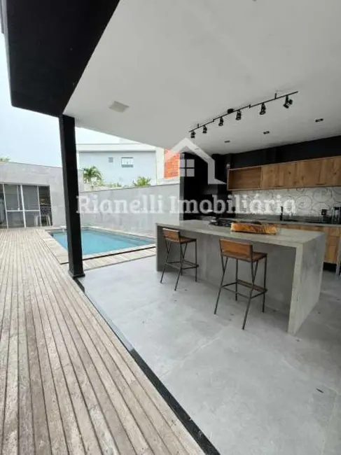 Foto 3 de Casa de Condomínio com 3 quartos para alugar, 240m2 em Rio De Janeiro - RJ