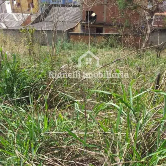 Foto 1 de Terreno / Lote à venda em Rio De Janeiro - RJ