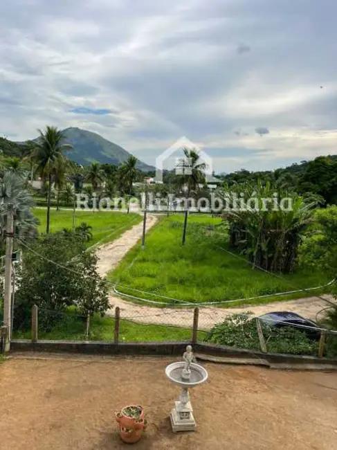 Sítio / Rancho com 3 quartos à venda, 5000m2 em Rio De Janeiro - RJ - imagem 3 Foto 3 de Sítio / Rancho com 3 quartos à venda, 5000m2 em Rio De Janeiro - RJ