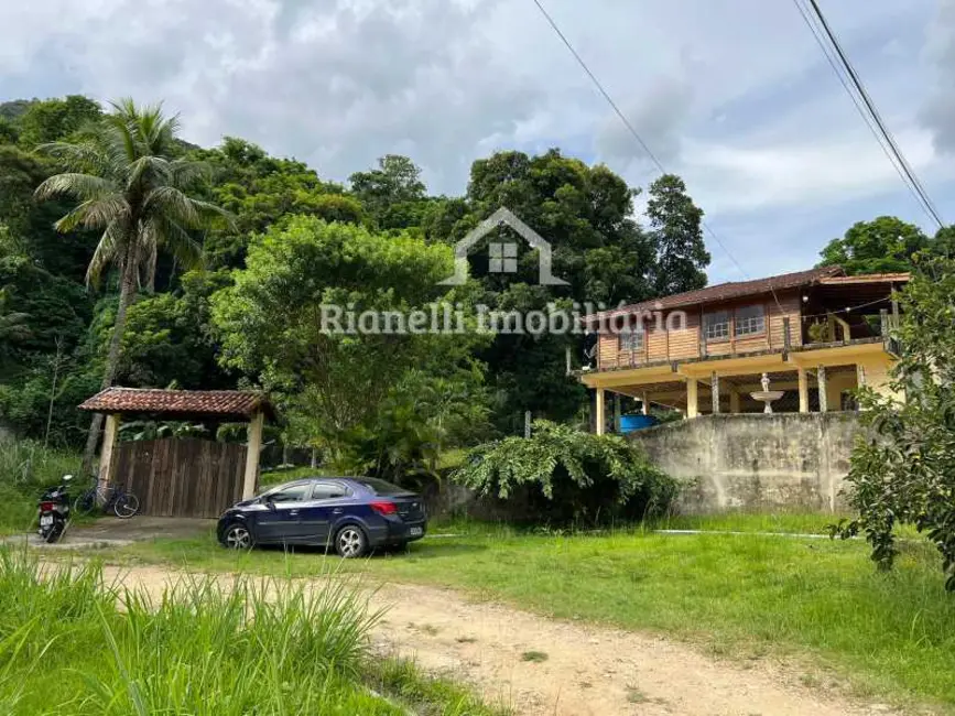 Sítio / Rancho com 3 quartos à venda, 5000m2 em Rio De Janeiro - RJ - imagem 1 Foto 1 de Sítio / Rancho com 3 quartos à venda, 5000m2 em Rio De Janeiro - RJ