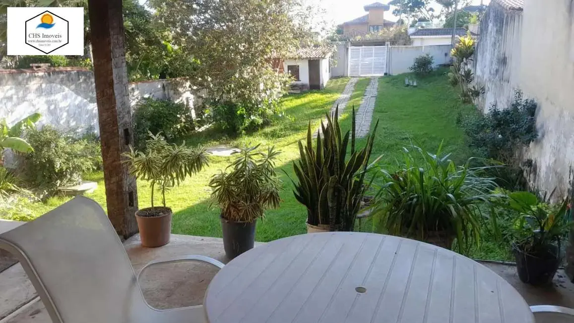 Casa com 4 quartos à venda, 600m2 em Armacao Dos Buzios - RJ - imagem 1 Foto 1 de Casa com 4 quartos à venda, 600m2 em Armacao Dos Buzios - RJ