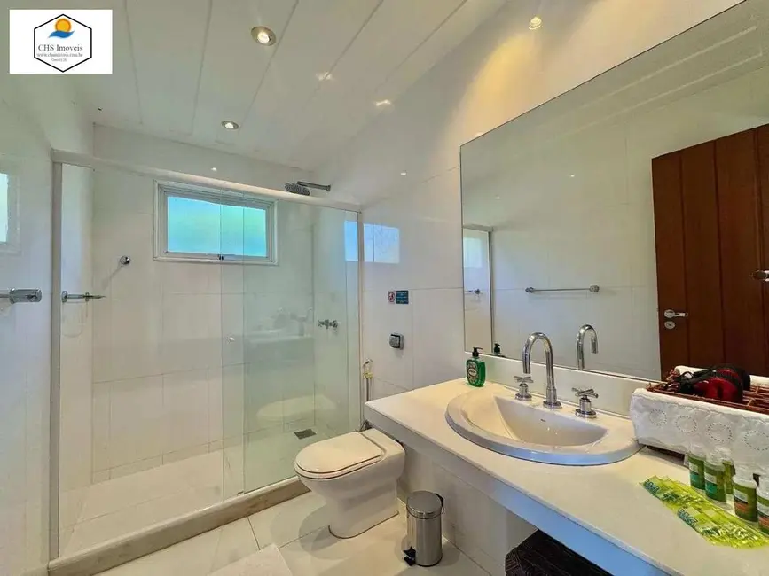 Casa com 7 quartos à venda, 1800m2 em Armacao Dos Buzios - RJ - imagem 4 Foto 4 de Casa com 7 quartos à venda, 1800m2 em Armacao Dos Buzios - RJ
