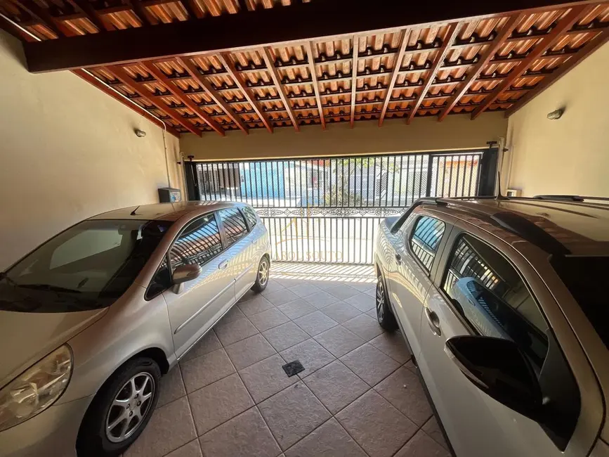 Casa com 3 quartos à venda, 184m2 em Jardim Hubert, Indaiatuba - SP - imagem 9 Foto 9 de Casa com 3 quartos à venda, 184m2 em Jardim Hubert, Indaiatuba - SP