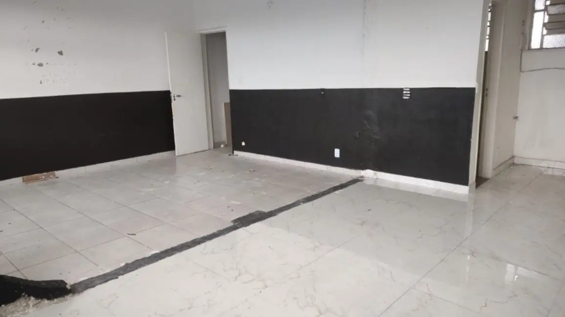 Sala Comercial para alugar, 35m2 em Guadalupe, Rio De Janeiro - RJ - imagem 3 Foto 3 de Sala Comercial para alugar, 35m2 em Guadalupe, Rio De Janeiro - RJ