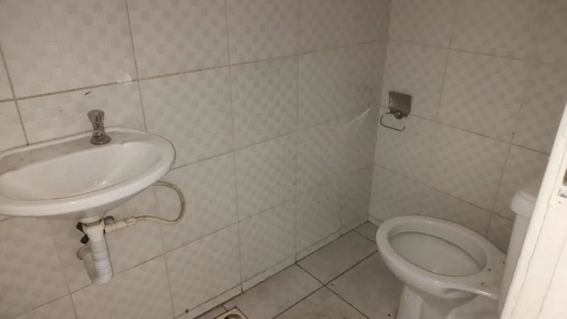 Sala Comercial para alugar, 35m2 em Guadalupe, Rio De Janeiro - RJ - imagem 8 Foto 8 de Sala Comercial para alugar, 35m2 em Guadalupe, Rio De Janeiro - RJ
