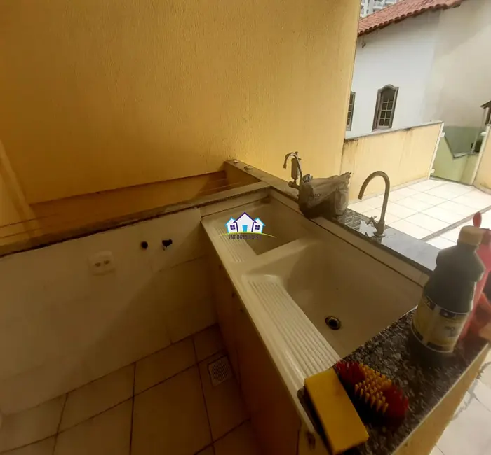 Casa com 5 quartos à venda, 180m2 em Centro, Nova Iguacu - RJ - imagem 9 Foto 9 de Casa com 5 quartos à venda, 180m2 em Centro, Nova Iguacu - RJ