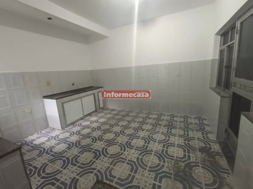 Foto 4 de Casa com 2 quartos à venda, 100m2 em BNH, Mesquita - RJ